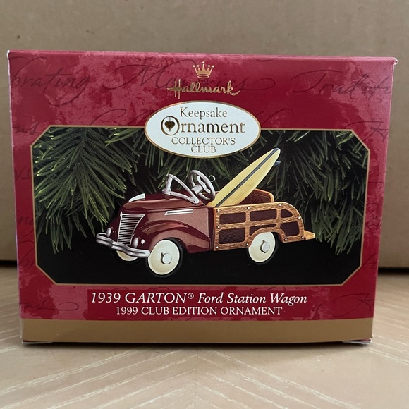 Hallmark Keepsake Ornament. 1939 Garton Ford Station Wagon. Kiddie Car Classics. - Picture 3 of 5